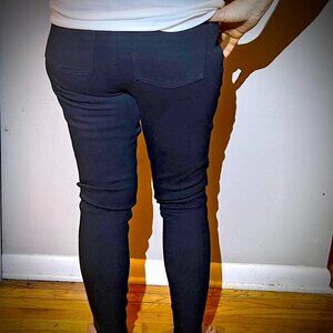 SPANX - Black Skinny Jeans